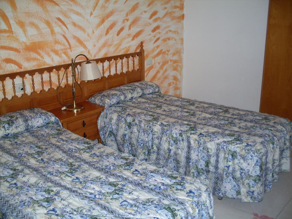 Hotel Terra Galega Monforte De Lemos Δωμάτιο φωτογραφία