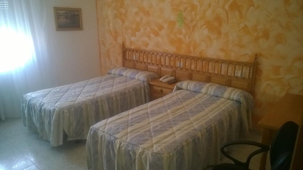 Hotel Terra Galega Monforte De Lemos Δωμάτιο φωτογραφία